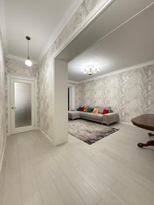 Продам трехкомнатную (3-комн.) квартиру, Тлостанова ул, 28, Нальчик г