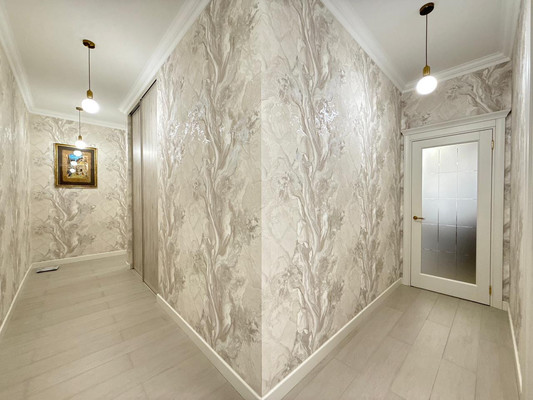 Продам трехкомнатную (3-комн.) квартиру, Тлостанова ул, 28, Нальчик г