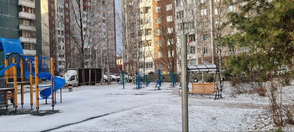 Продам однокомнатную (1-комн.) квартиру, Энергетиков ул, 8, Новое Девяткино д