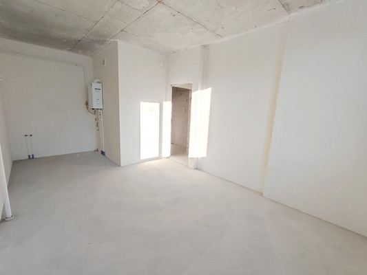 Продам однокомнатную (1-комн.) квартиру, Батурина ул, 135, Симферополь г