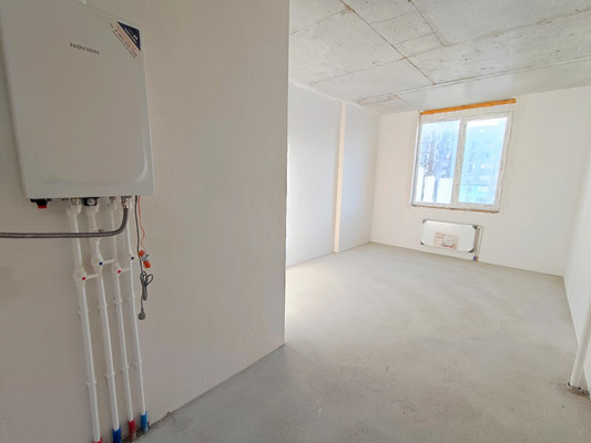 Продам однокомнатную (1-комн.) квартиру, Батурина ул, 135, Симферополь г