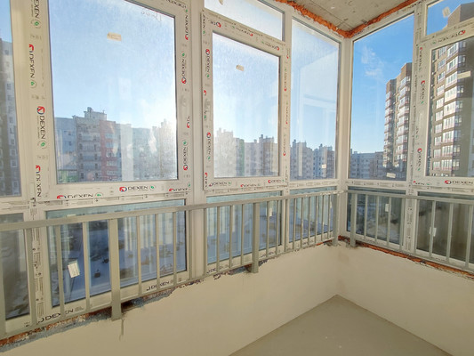 Продам однокомнатную (1-комн.) квартиру, Батурина ул, 135, Симферополь г