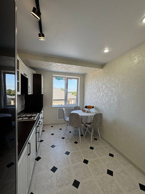 Продам трехкомнатную (3-комн.) квартиру, Бозиева ул, 4кА, Нарткала г