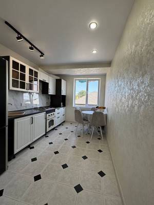 Продам трехкомнатную (3-комн.) квартиру, Бозиева ул, 4кА, Нарткала г