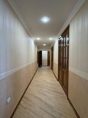 Продам трехкомнатную (3-комн.) квартиру, Бозиева ул, 4кА, Нарткала г