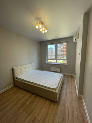 Сдам однокомнатную (1-комн.) квартиру, им. Ивана Беличенко ул, 90к2, Краснодар г