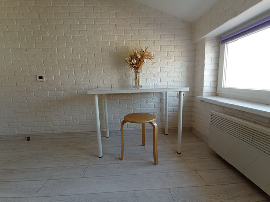 Продам однокомнатную (1-комн.) квартиру, Железнодорожная ул, 1, Симферополь г