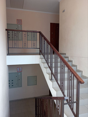 Продам однокомнатную (1-комн.) квартиру, Железнодорожная ул, 1, Симферополь г