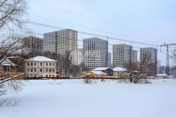 Продам двухкомнатную (2-комн.) квартиру (долевое), Новомосковская ул, Москва г