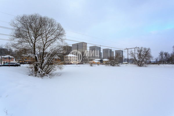 Продам двухкомнатную (2-комн.) квартиру (долевое), Новомосковская ул, Москва г