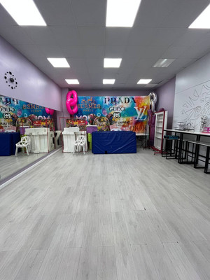 Продам коммерческое помещение 204,2 м2, Фрунзе ул, 6, Калининград г