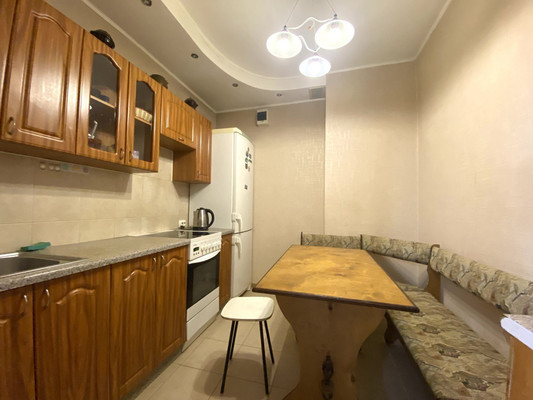 Продам двухкомнатную (2-комн.) квартиру, Ады Лебедевой ул, 47, Красноярск г