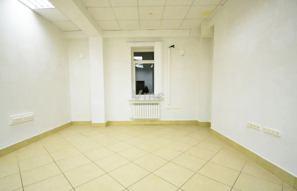 Продам коммерческое помещение 950 м2, Большая Семёновская ул, 43, Москва г