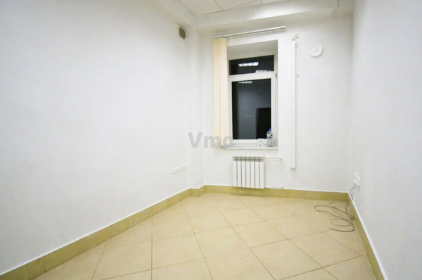 Продам коммерческое помещение 950 м2, Большая Семёновская ул, 43, Москва г