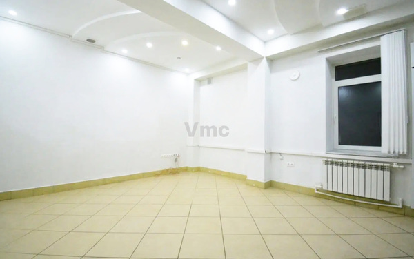 Продам коммерческое помещение 950 м2, Большая Семёновская ул, 43, Москва г