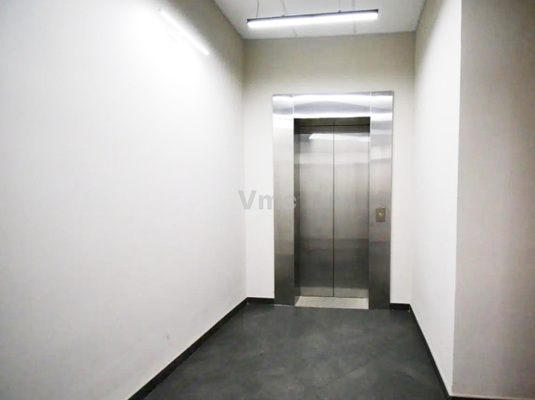 Продам коммерческое помещение 950 м2, Большая Семёновская ул, 43, Москва г