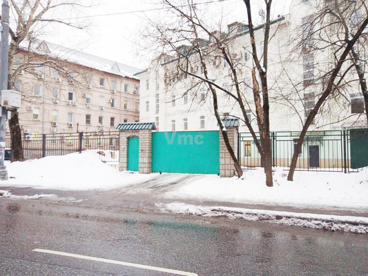 Продам коммерческое помещение 950 м2, Большая Семёновская ул, 43, Москва г