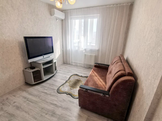 Продам однокомнатную (1-комн.) квартиру, Омелькова ул, 93к1, Анапа г