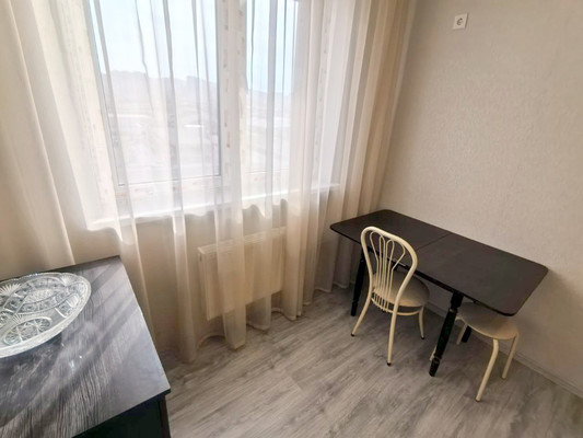 Продам однокомнатную (1-комн.) квартиру, Омелькова ул, 93к1, Анапа г