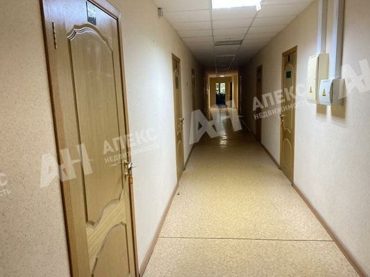 Продам коммерческое помещение 3 202,2 м2, 12-я Парковая ул, 6, Москва г