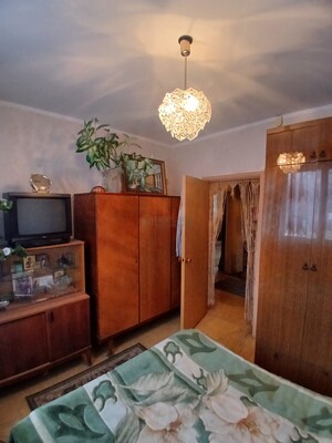 Продам трехкомнатную (3-комн.) квартиру, Бирюлёвская ул, 47к1, Москва г