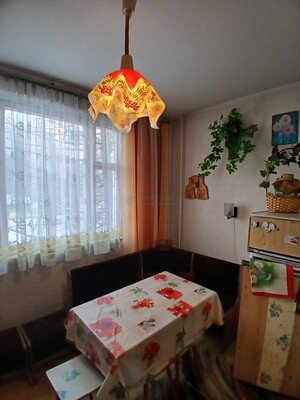 Продам трехкомнатную (3-комн.) квартиру, Бирюлёвская ул, 47к1, Москва г