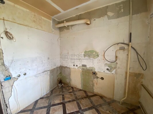 Продам однокомнатную (1-комн.) квартиру, Большая Филёвская ул, 13, Москва г