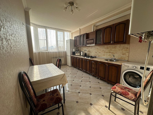 Продам однокомнатную (1-комн.) квартиру, Чернышевского ул, 197, Нальчик г