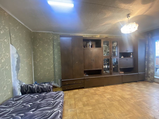 Продам двухкомнатную (2-комн.) квартиру, Спортивная ул, 3, Дубовая Роща п