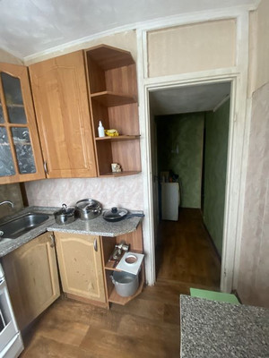 Продам двухкомнатную (2-комн.) квартиру, Спортивная ул, 3, Дубовая Роща п