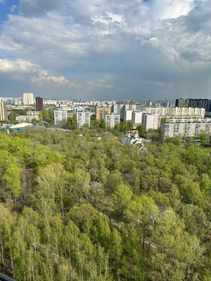 Продам однокомнатную (1-комн.) квартиру, Лобненская ул, 13к3, Москва г