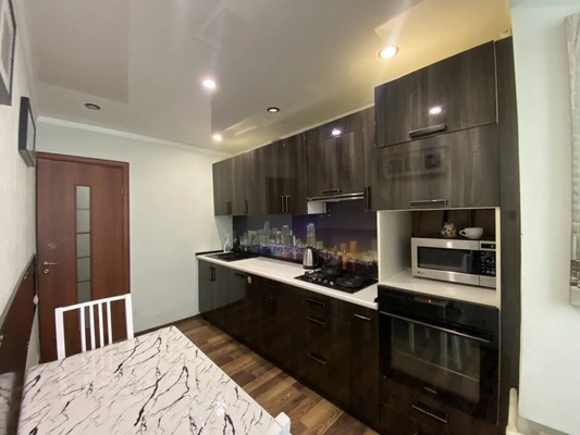 Сдам двухкомнатную (2-комн.) квартиру, Подвойского ул, 123, Тихорецк г