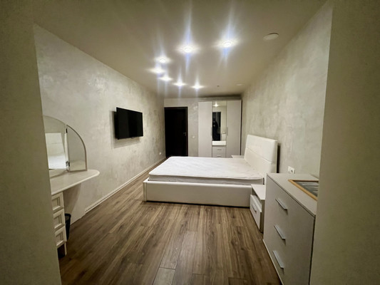 Продам трехкомнатную (3-комн.) квартиру, Крупской ул, 5к5, Рязань г