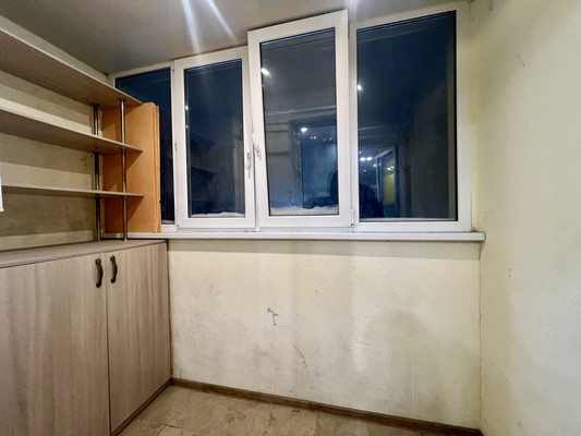 Продам трехкомнатную (3-комн.) квартиру, Крупской ул, 5к5, Рязань г