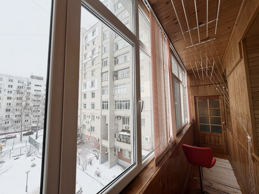 Продам трехкомнатную (3-комн.) квартиру, Любезного ул, 1, Брянск г