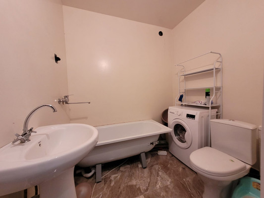 Продам двухкомнатную (2-комн.) квартиру, Эльбрусская ул, 17, Баксан г