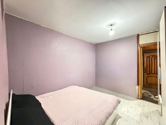 Продам двухкомнатную (2-комн.) квартиру, 2-й Таманской Дивизии ул, 31к1, Вольный Аул кп