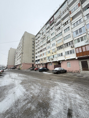 Продам двухкомнатную (2-комн.) квартиру, 2-й Таманской Дивизии ул, 31к1, Вольный Аул кп