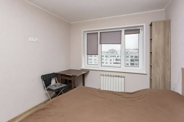 Продам трехкомнатную (3-комн.) квартиру, Побратимов ул, 30, Люберцы г