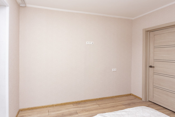 Продам трехкомнатную (3-комн.) квартиру, Побратимов ул, 30, Люберцы г