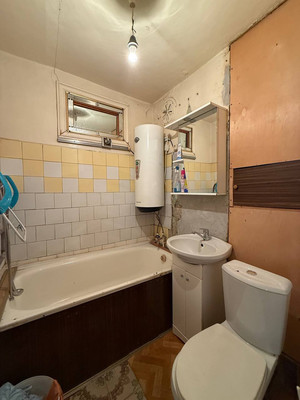 Продам двухкомнатную (2-комн.) квартиру, Советская ул, 25, Рошаль г