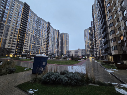 Продам двухкомнатную (2-комн.) квартиру, Уральская ул, 87/7, Краснодар г