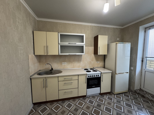 Продам однокомнатную (1-комн.) квартиру, им. Сергея Есенина ул, 110к2, Краснодар г