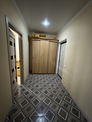 Продам однокомнатную (1-комн.) квартиру, им. Сергея Есенина ул, 110к2, Краснодар г