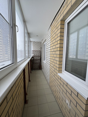 Продам однокомнатную (1-комн.) квартиру, им. Сергея Есенина ул, 110к2, Краснодар г