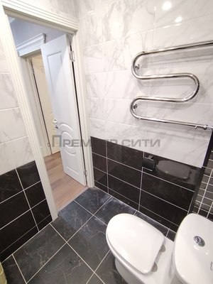 Продам двухкомнатную (2-комн.) квартиру, Минская ул, 41, Калуга г