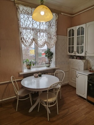 Продам трехкомнатную (3-комн.) квартиру, Луначарского ул, 53, Калуга г