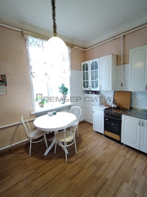 Продам трехкомнатную (3-комн.) квартиру, Луначарского ул, 53, Калуга г