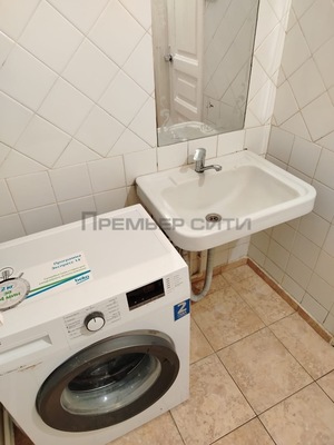 Продам трехкомнатную (3-комн.) квартиру, Луначарского ул, 53, Калуга г