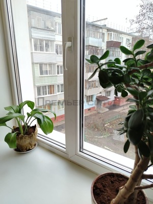 Продам трехкомнатную (3-комн.) квартиру, Луначарского ул, 53, Калуга г